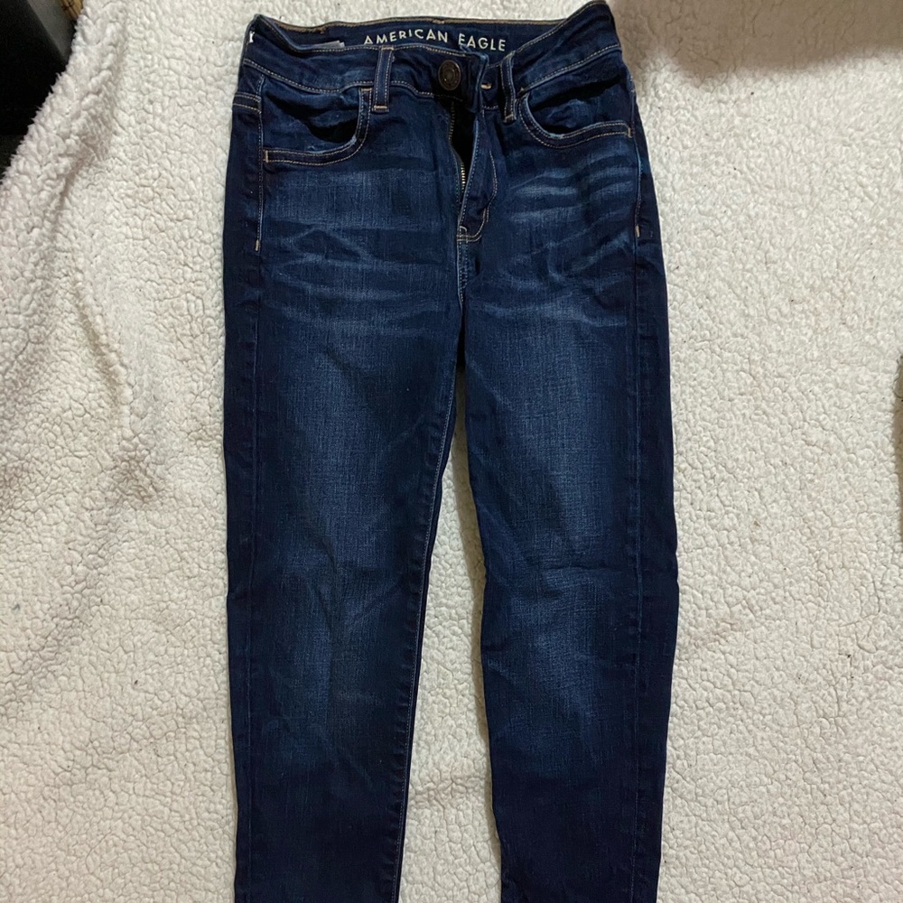 AE Dark Unripped Jeans